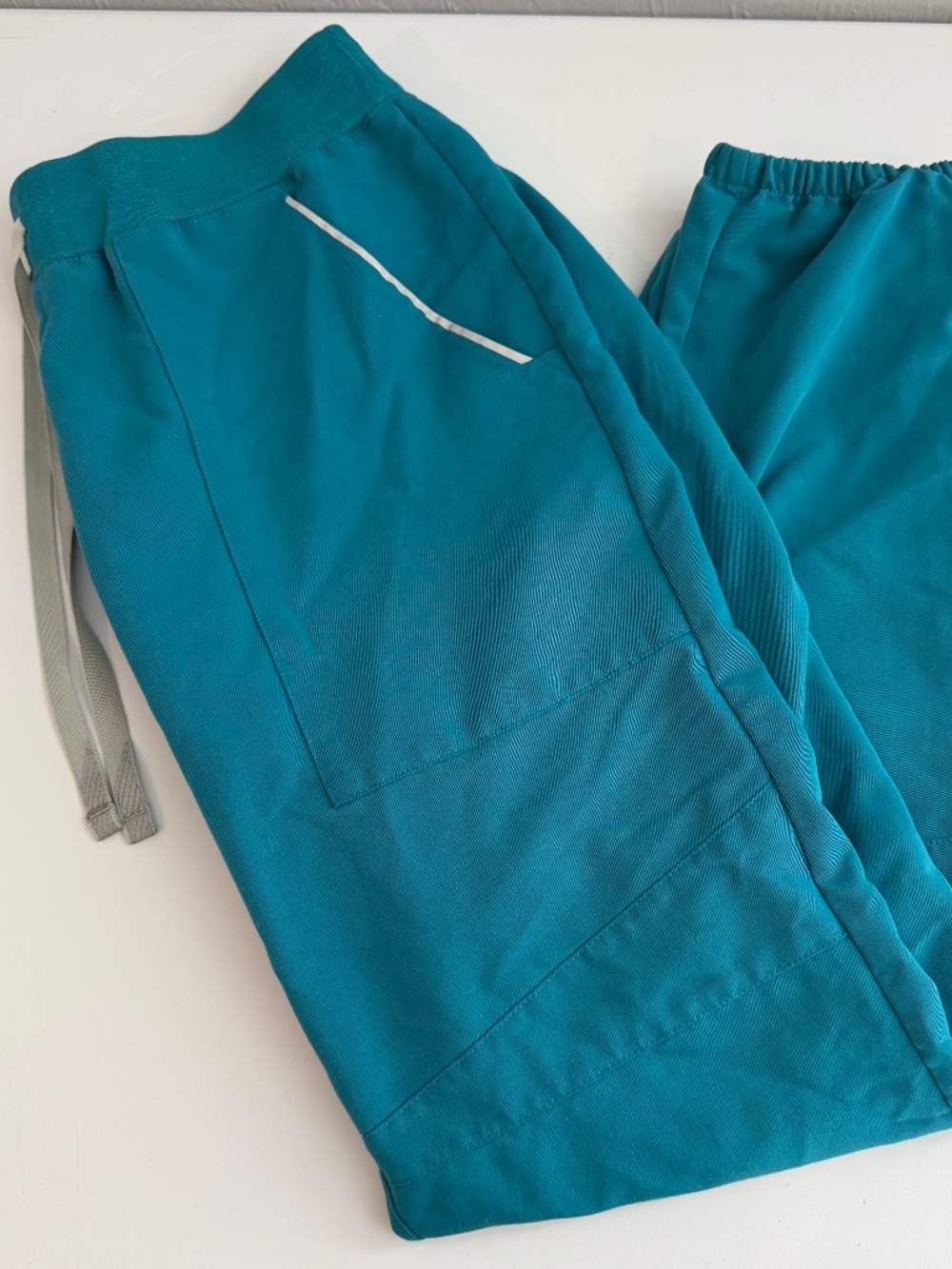 Figs Women's Teal Jogger Scrub Pants Size M